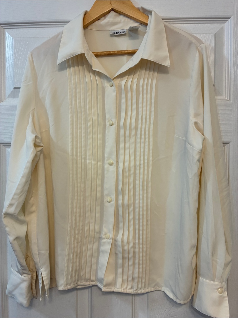 Liz Baker Vintage Ivory Pleated Clean Equestrian Front Dress Shirt
